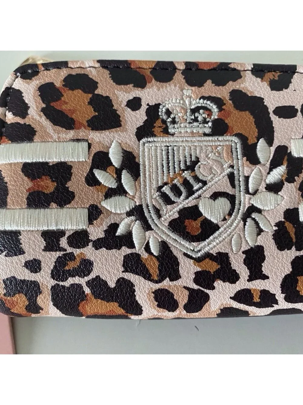 Juicy Couture Leopard Print Prep‎ School Wallet W/Heart Charm NEW